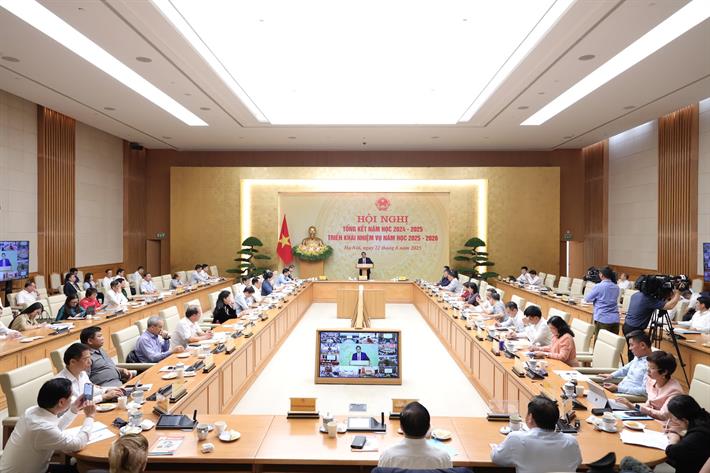 Hội nghị tổng kết năm học 2024 - 2025, triển khai nhiệm vụ năm học 2025 - 2026