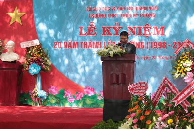 Trường THPT Trần Kỳ Phong kỷ niệm 20 năm ngày thành lập