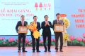 Chủ tịch UBND tỉnh Nguyễn Hoàng Giang dự Lễ khai giảng năm học mới tại Trường THPT Trần Quốc Tuấn