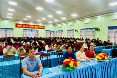 Ngành Giáo dục và Đào tạo Quảng Ngãi: Tăng cường trang bị kỹ năng mềm và tư duy khởi nghiệp cho học sinh, sinh viên Ngành Giáo dục và Đào tạo Quảng Ngãi: Tăng cường trang bị kỹ năng mềm và tư duy khởi nghiệp cho học sinh, sinh viên