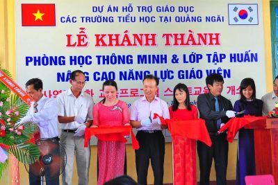 Khánh thành, đưa 9 phòng học thông minh vào sử dụng